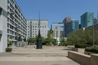 Enlarge photo 44