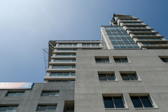 Enlarge photo 45