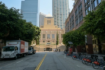 Enlarge photo 13