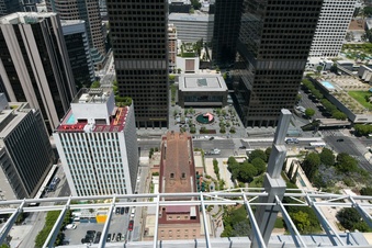 Enlarge photo 35
