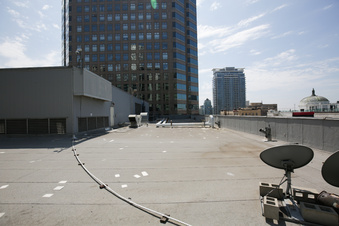 Enlarge photo 30