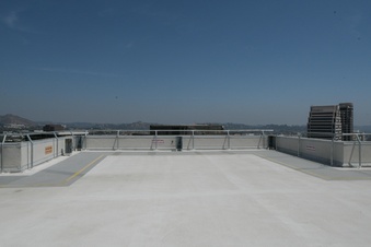 Enlarge photo 30