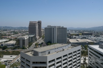 Enlarge photo 11