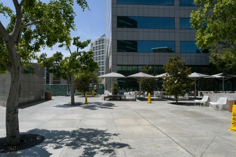 Enlarge photo 35