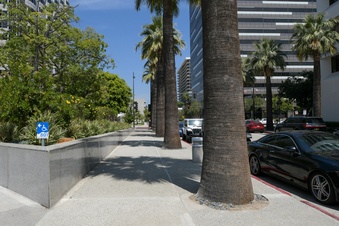 Enlarge photo 43