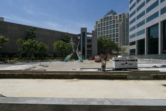 Enlarge photo 51