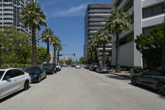 Enlarge photo 53