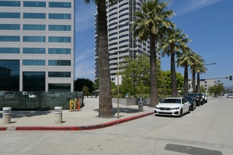 Enlarge photo 54