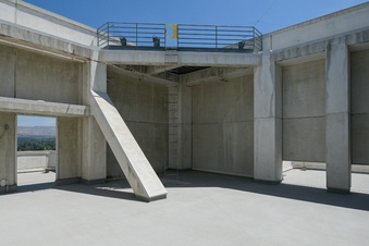 Enlarge photo 12