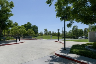 Enlarge photo 38