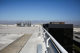 Enlarge photo 33