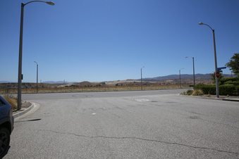 Enlarge photo 12