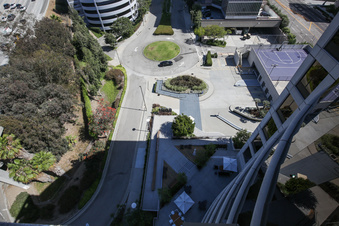 Enlarge photo 118