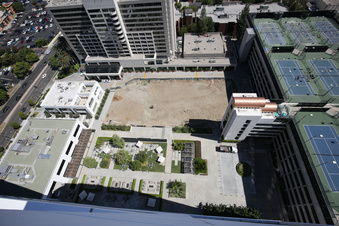 Enlarge photo 29