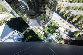Enlarge photo 32