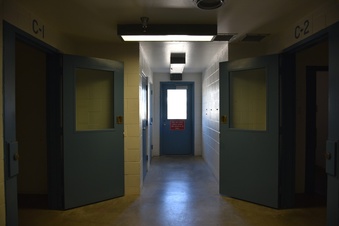 Enlarge photo 89