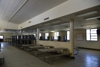 Enlarge photo 196