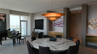 Enlarge photo 16