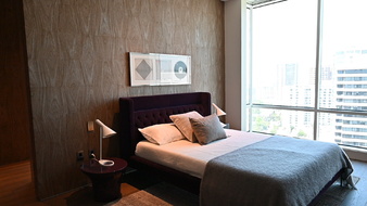 Enlarge photo 33