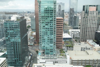 Enlarge photo 35