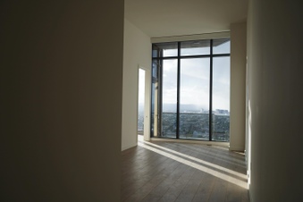 Enlarge photo 32