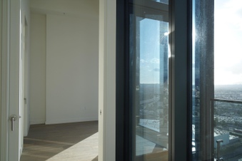 Enlarge photo 34