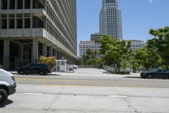 Enlarge photo 32