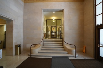 Enlarge photo 22