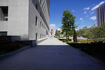 Enlarge photo 33