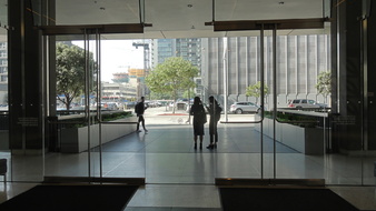 Enlarge photo 35