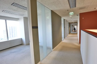 Enlarge photo 29