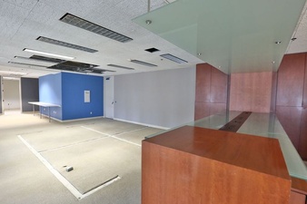 Enlarge photo 32