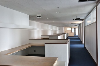 Enlarge photo 48