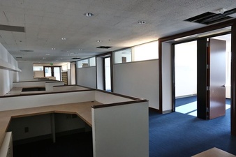 Enlarge photo 49