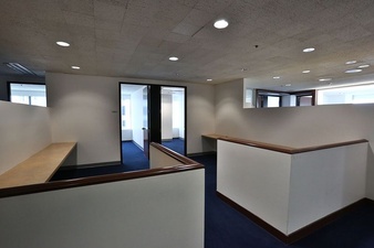 Enlarge photo 51