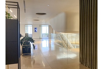 Enlarge photo 17