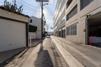 Enlarge photo 97