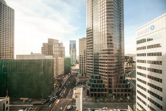 Enlarge photo 57
