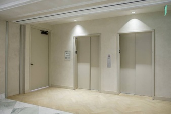 Enlarge photo 11