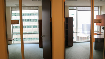 Enlarge photo 17