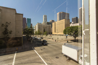 Enlarge photo 61