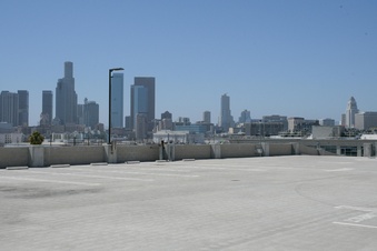 Enlarge photo 23