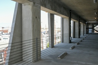 Enlarge photo 32