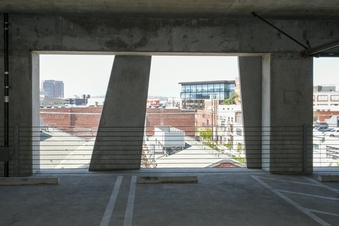 Enlarge photo 34