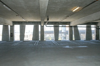 Enlarge photo 38