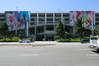 Enlarge photo 2