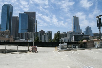 Enlarge photo 16