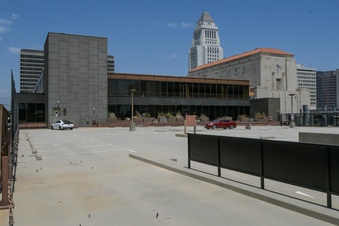 Enlarge photo 12