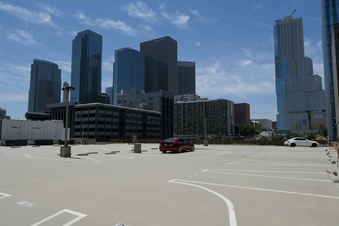 Enlarge photo 16