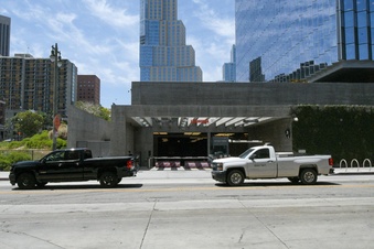 Enlarge photo 38